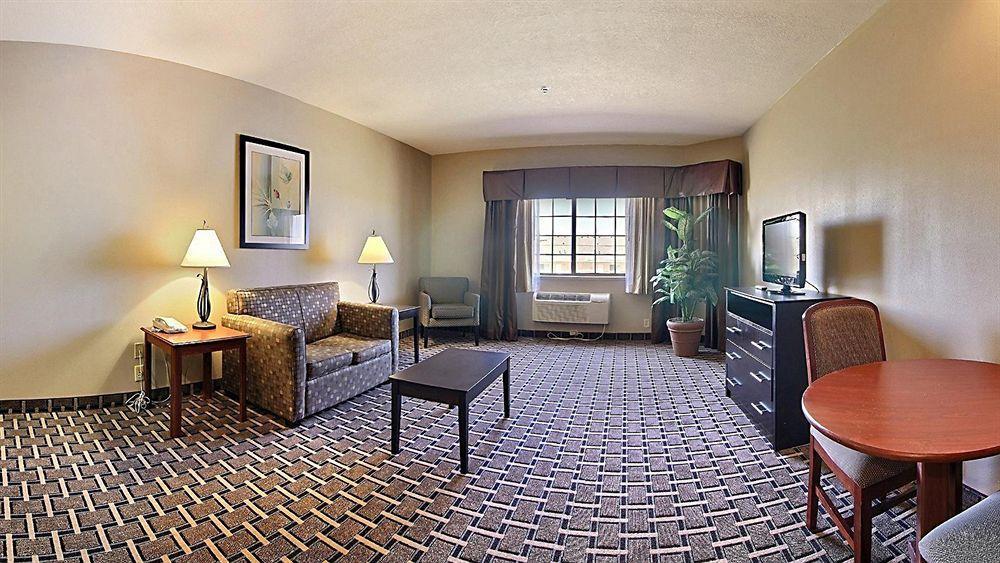 Comfort Suites Кловис Екстериор снимка