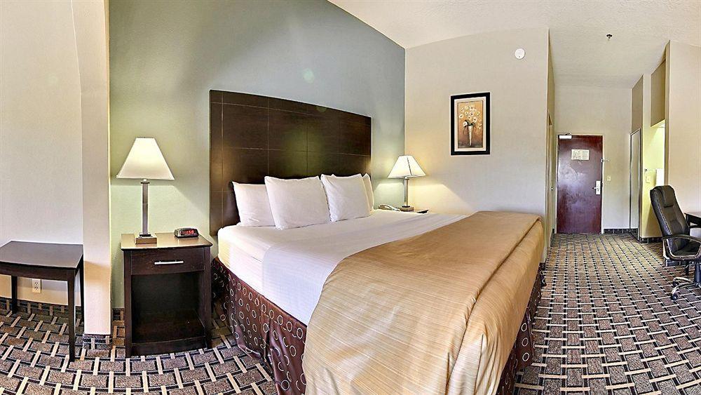 Comfort Suites Кловис Екстериор снимка